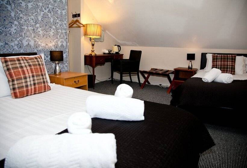 غرفة قياسية, Richmond House