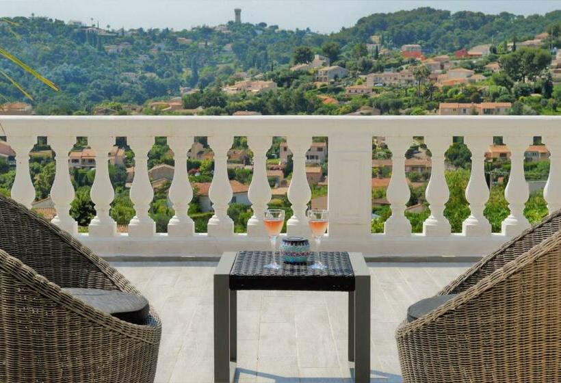 디럭스 룸 측면 바다 전망, Villa La Terre Des Lauriers B&b