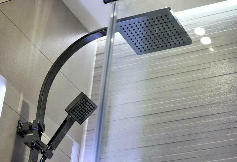 ２ベッドルームアパートメント, Rioshouse Henley