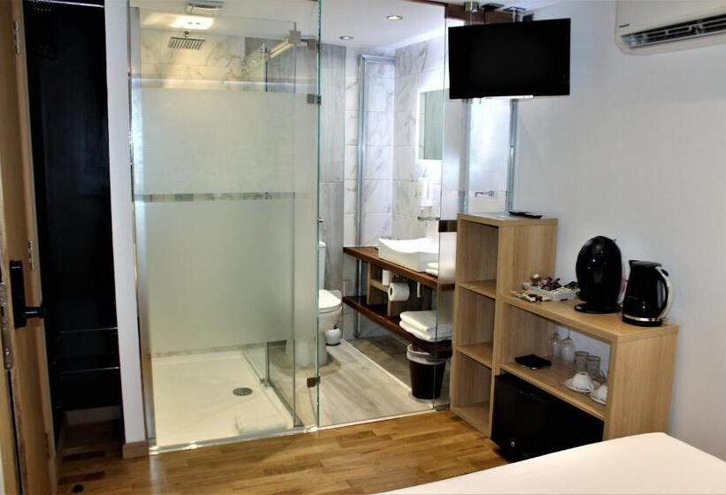 Номер Стандарт, Rioshouse Henley