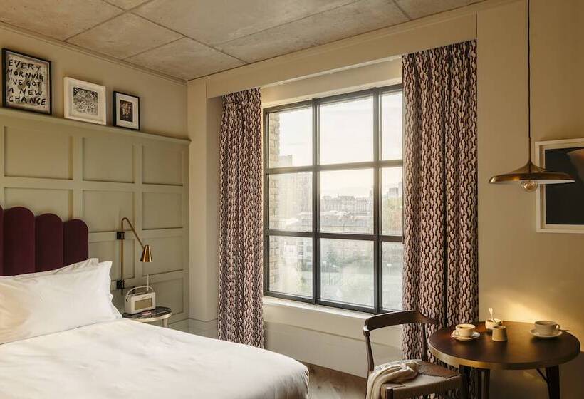 غرفة قياسية, The Hoxton, Southwark