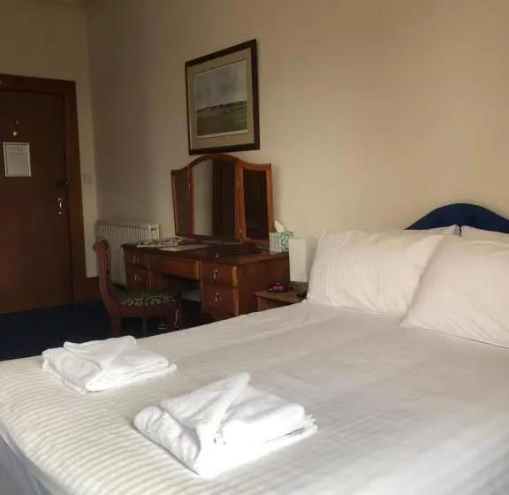 Perhehuone, Westerlea Hotel Nairn