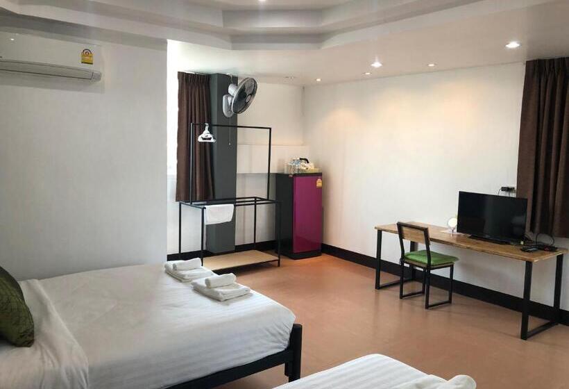 חדר סטנדרט לארבעה, Khaohom House