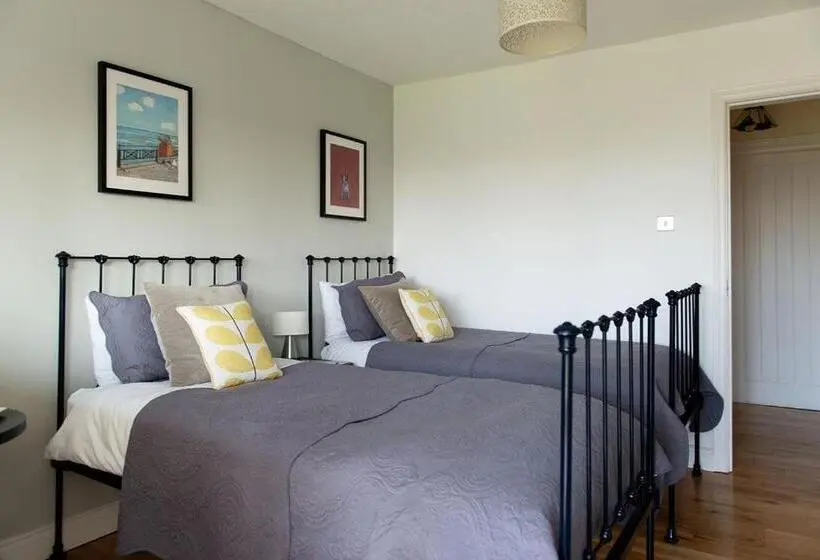 اتاق سوپریور با چشم‌انداز باغ, My Way Guest House