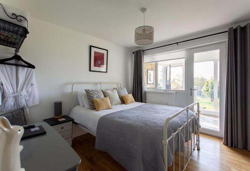 غرفة سوبيريور سرير كينج, My Way Guest House