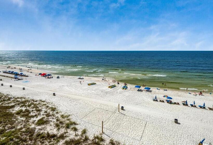 آپارتمان 3 خوابه, Grandview East 502