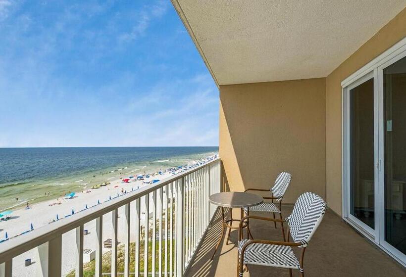 آپارتمان 3 خوابه, Grandview East 502