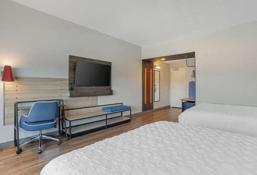 غرفة قياسية, Tru By Hilton Milwaukee Brookfield