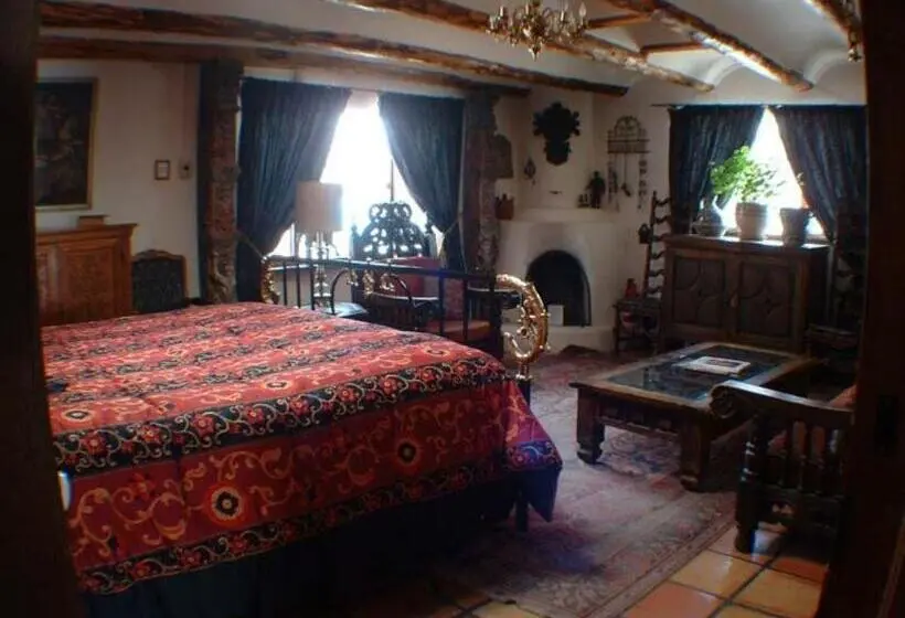 キングサイズベッドのデラックスルーム, La Dona Luz Inn An Historic B&b