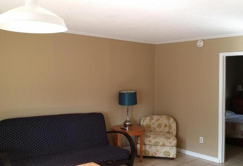 شقة غرفتين, Sea Garden Motel