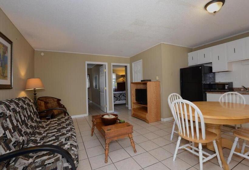 شقة غرفتين, Sea Garden Motel