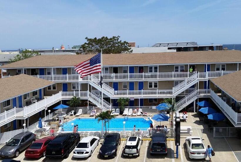 شقة غرفة واحدة, Sea Garden Motel