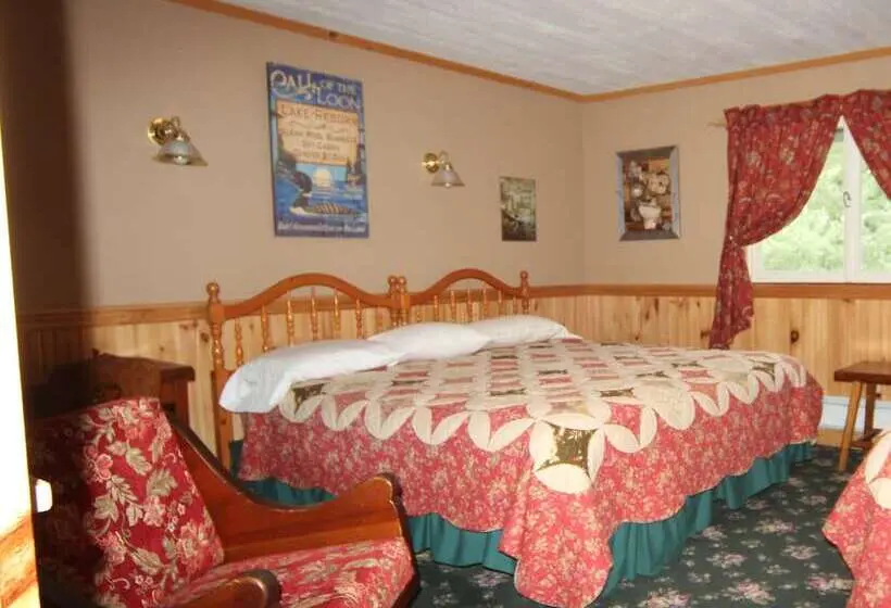 ダブルベッドのクラシックルーム, Blue Gentian Lodge At Magic Mountain