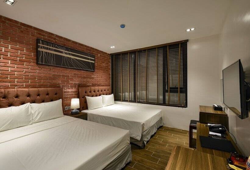 اتاق استاندارد, The Marron