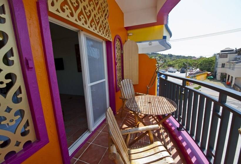 اتاق لوکس با چشم‌انداز دریا, Hana B & B