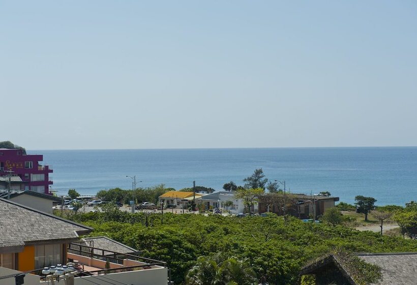 اتاق خانوادگی با چشم‌انداز دریا, Hana B & B