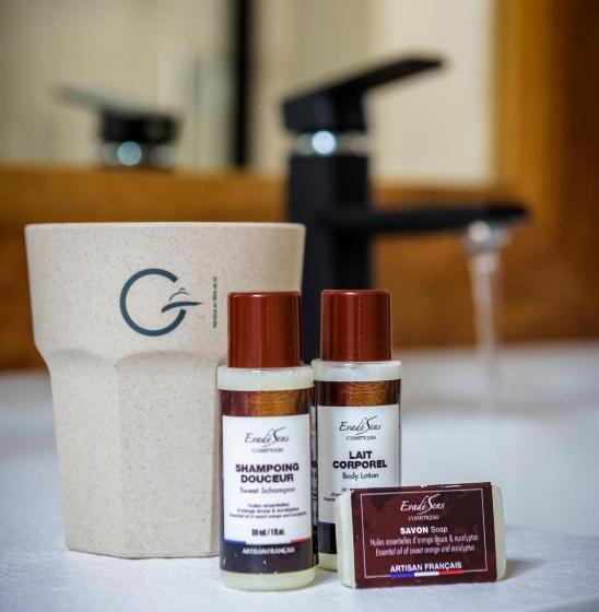 Номер Superior, La Garenne