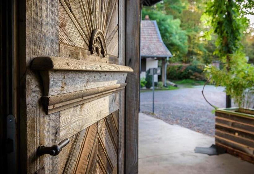 Семейный Полулюкс, La Garenne