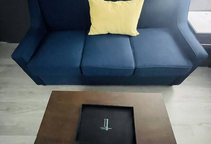 جناح ديلوكس, Luxor Inn & Suites, A Travelodge By Wyndham