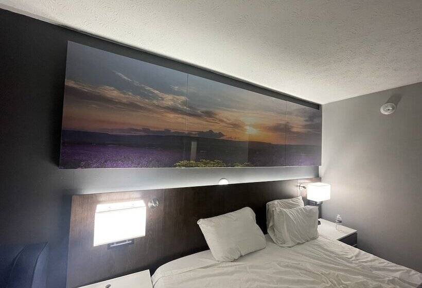 Люкс Повышенной Комфортности, Luxor Inn & Suites, A Travelodge By Wyndham