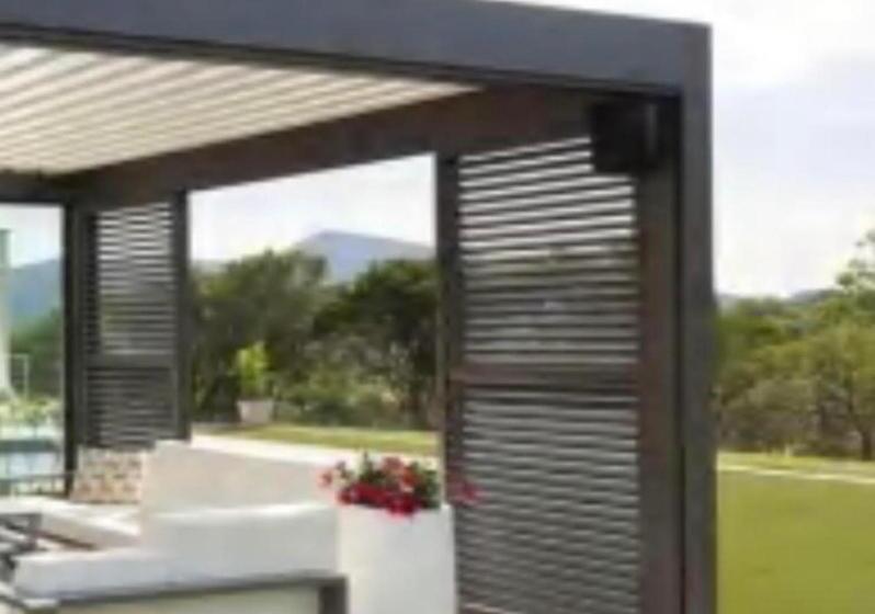 جناح ديلوكس سرير كينج, Luxor Inn & Suites, A Travelodge By Wyndham