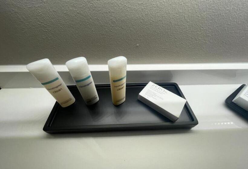 جناح سرير كينج, Luxor Inn & Suites, A Travelodge By Wyndham