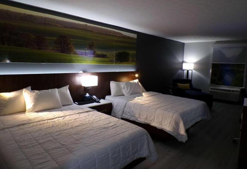 Студия Стандарт, Luxor Inn & Suites, A Travelodge By Wyndham