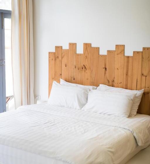 Standard-huone Allasnäkymä, Pajamas Koh Chang