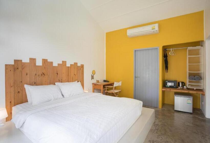 Standard-huone Allasnäkymä, Pajamas Koh Chang