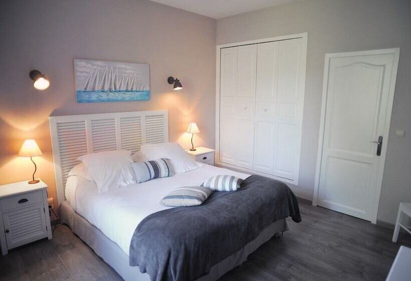 חדר סטנדרט, Chateau Maravenne