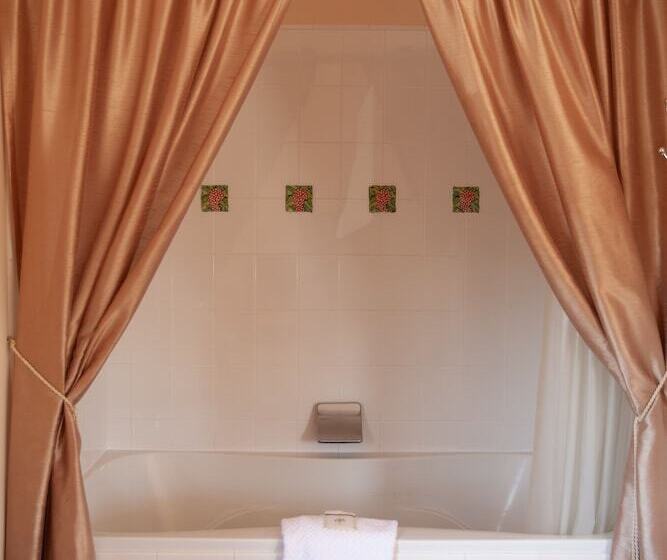Номер Стандарт, Flora Vista Inn