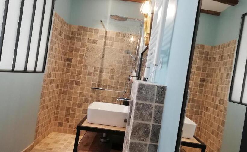 חדר סטנדרט, Les Granges De L épan