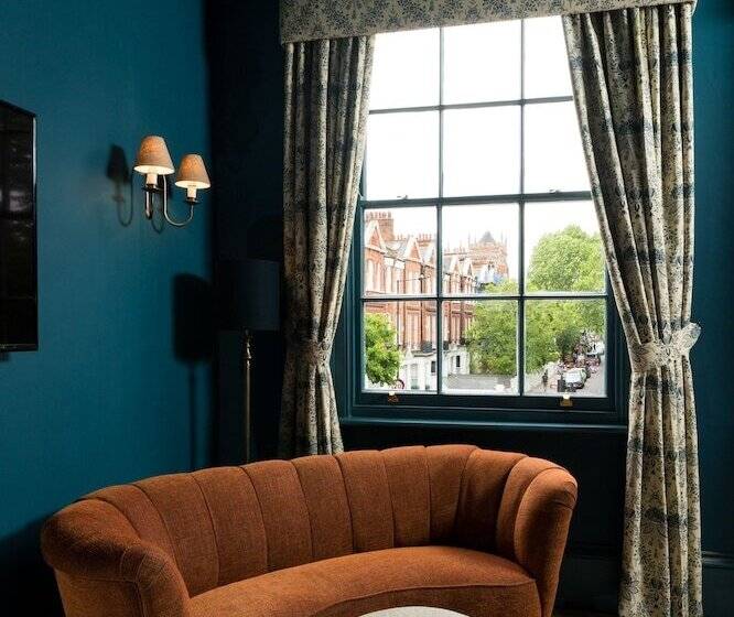 豪华房间, Aragon House