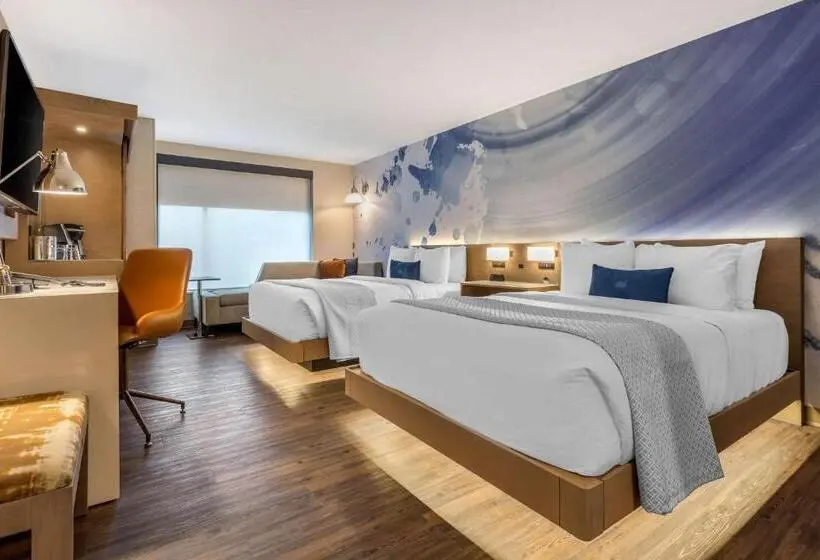 اتاق استاندارد, Cambria Hotel Milwaukee Downtown