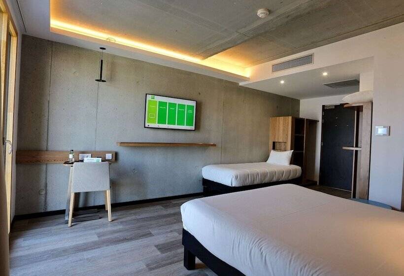 Номер Стандартный с Видом, Ibis Styles Ajaccio Napoleon