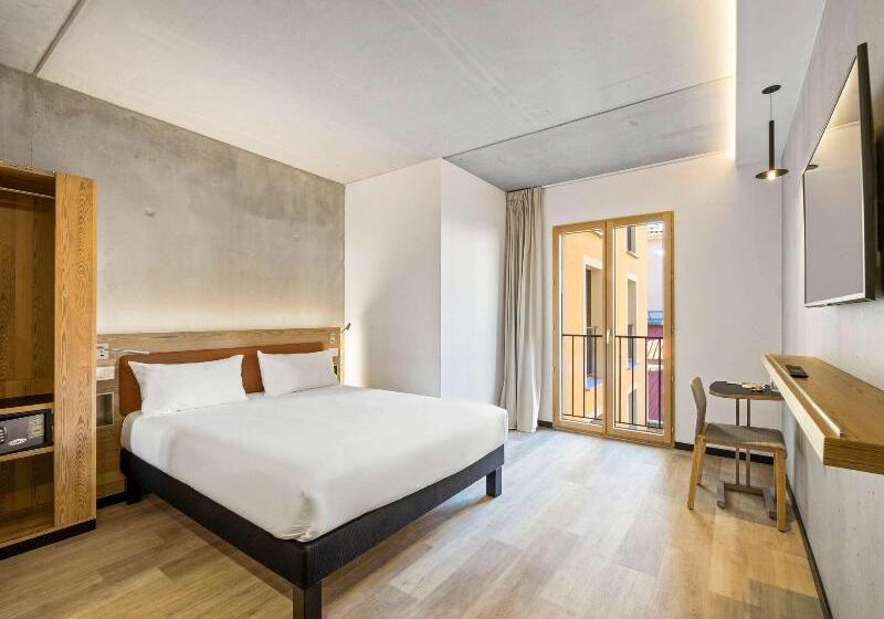 Номер Стандарт, Ibis Styles Ajaccio Napoleon