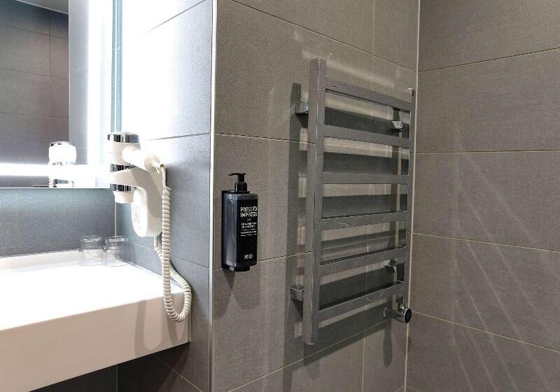 Номер Стандарт, Ibis Styles Ajaccio Napoleon