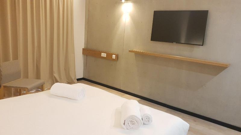 Номер Стандарт, Ibis Styles Ajaccio Napoleon