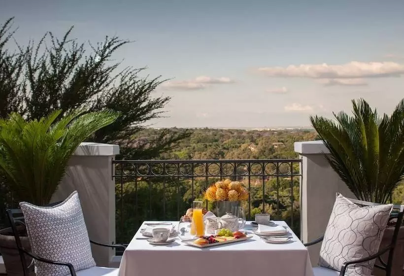 景色の見えるスイートルーム, Four Seasons Hotel The Westcliff