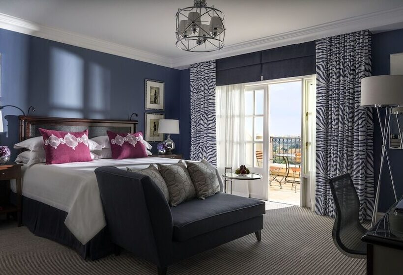 带观景的豪华间, Four Seasons Hotel The Westcliff