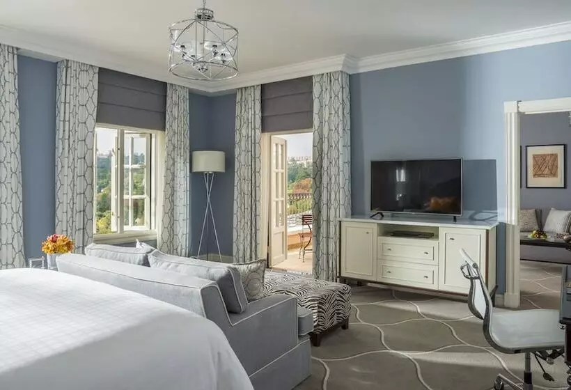 景色の見えるデラックスルーム, Four Seasons Hotel The Westcliff