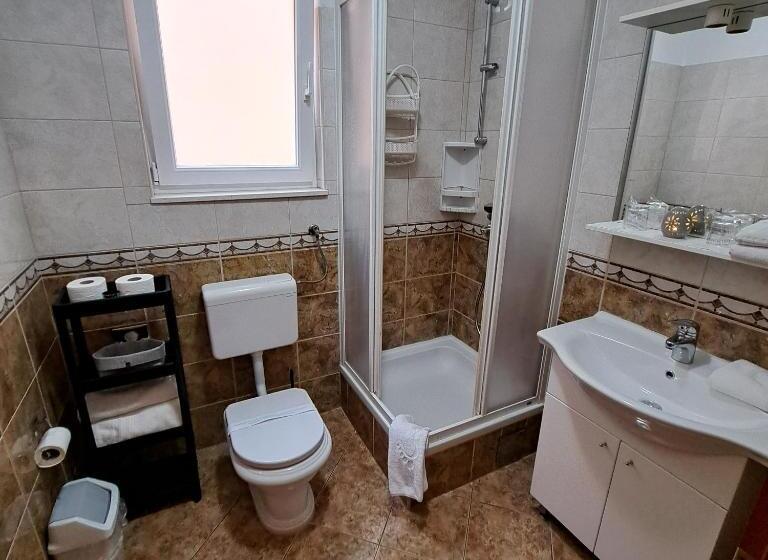 آپارتمان 1 خوابه با تراس, Apartments Vila Adrijana & Fitness Studio Wolf Bv