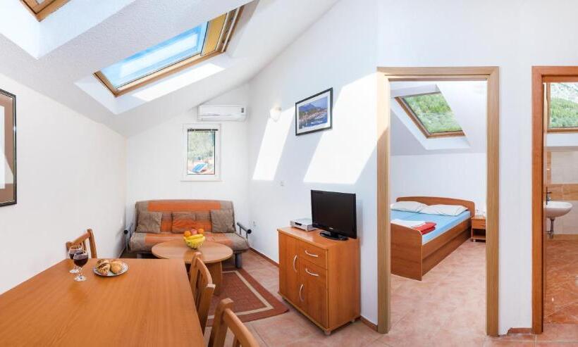 اتاق استاندارد, Apartments Vila Adrijana & Fitness Studio Wolf Bv