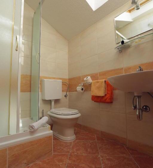 استودیوی استاندارد, Apartments Vila Adrijana & Fitness Studio Wolf Bv