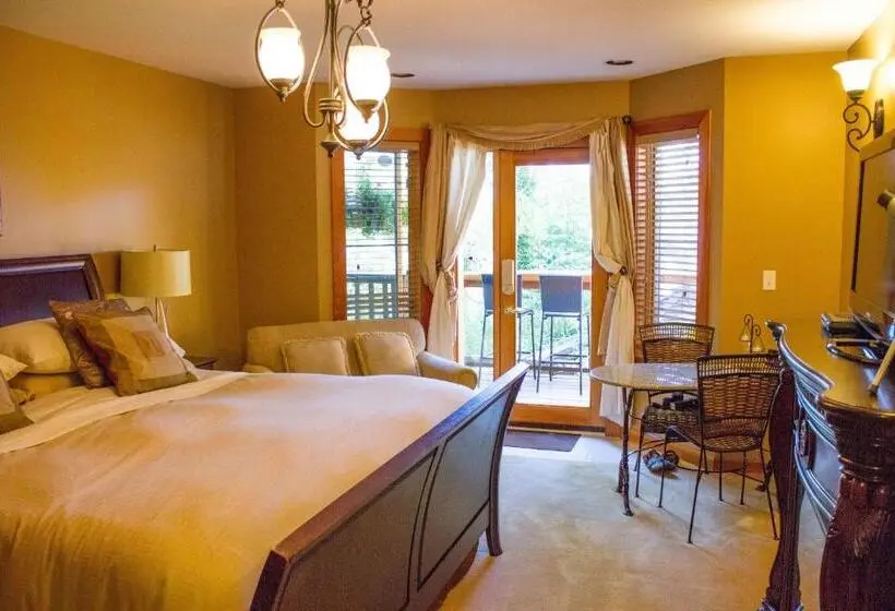 キングサイズベッドのスイートルーム, Tranquility Bay Waterfront Inn