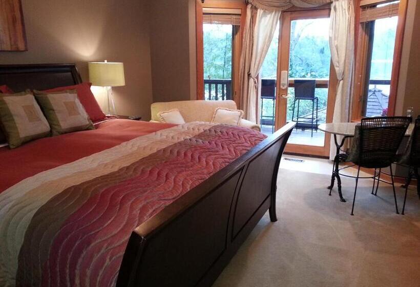 Люкс Кровать Кинг, Tranquility Bay Waterfront Inn
