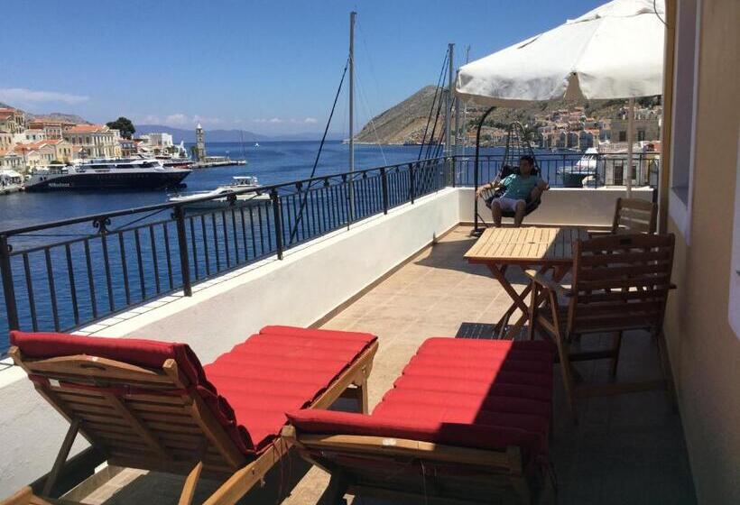 סטודיו סופריור עם נוף לים, Captain's Suites