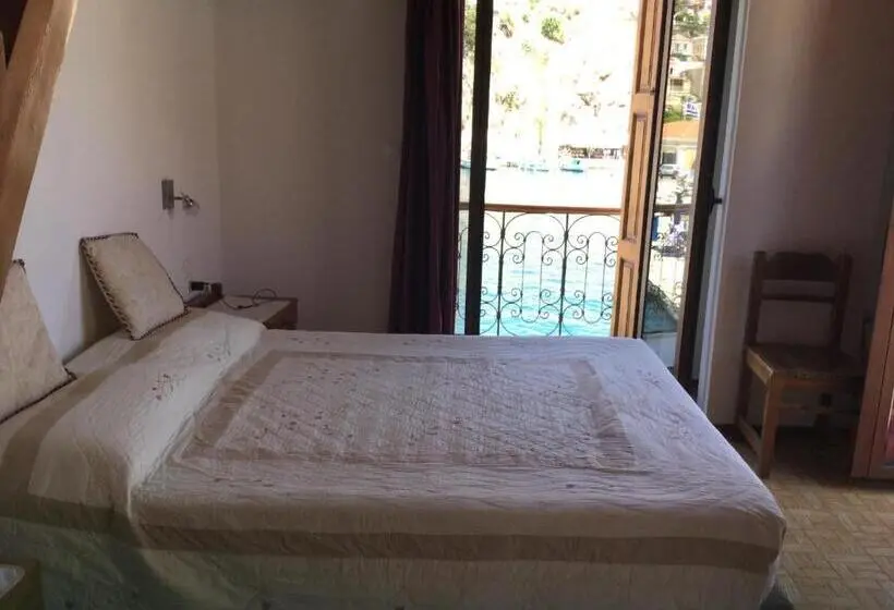 Appartement Familial, Captain's Suites
