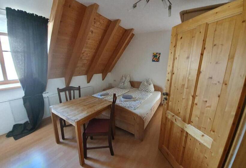 Четырехместный Номер Стандарт, Gasthaus Dollinger