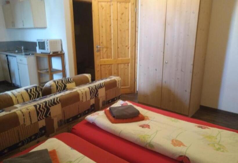 Люкс, Gasthaus Dollinger